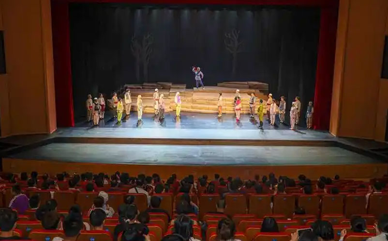 剧院小程序票务系统，全天候的观众服务与互动平台